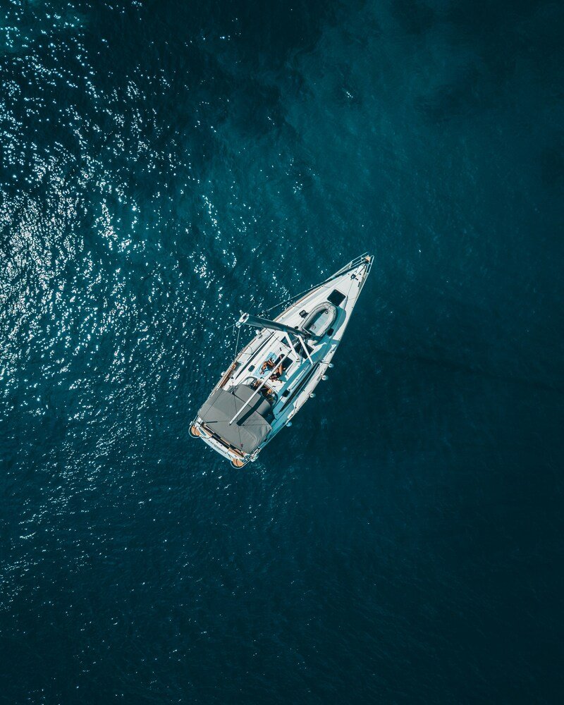 Site Côte Sud Sailing — charter nautique méditerranéen avec réservation de bateaux en ligne
